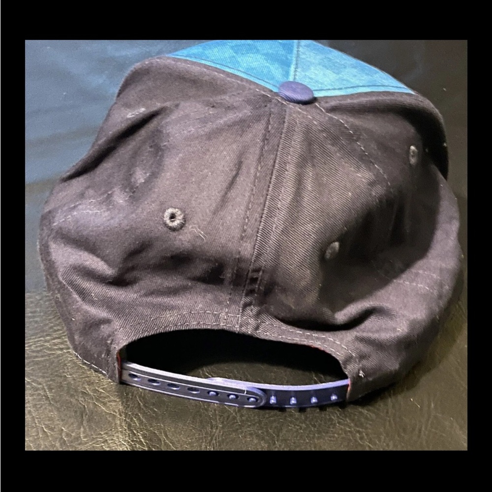 Sonic Hedgehog Youth Adjustable SnapBack Ball Cap By Sega Pre-owned - Picture 3 of 4